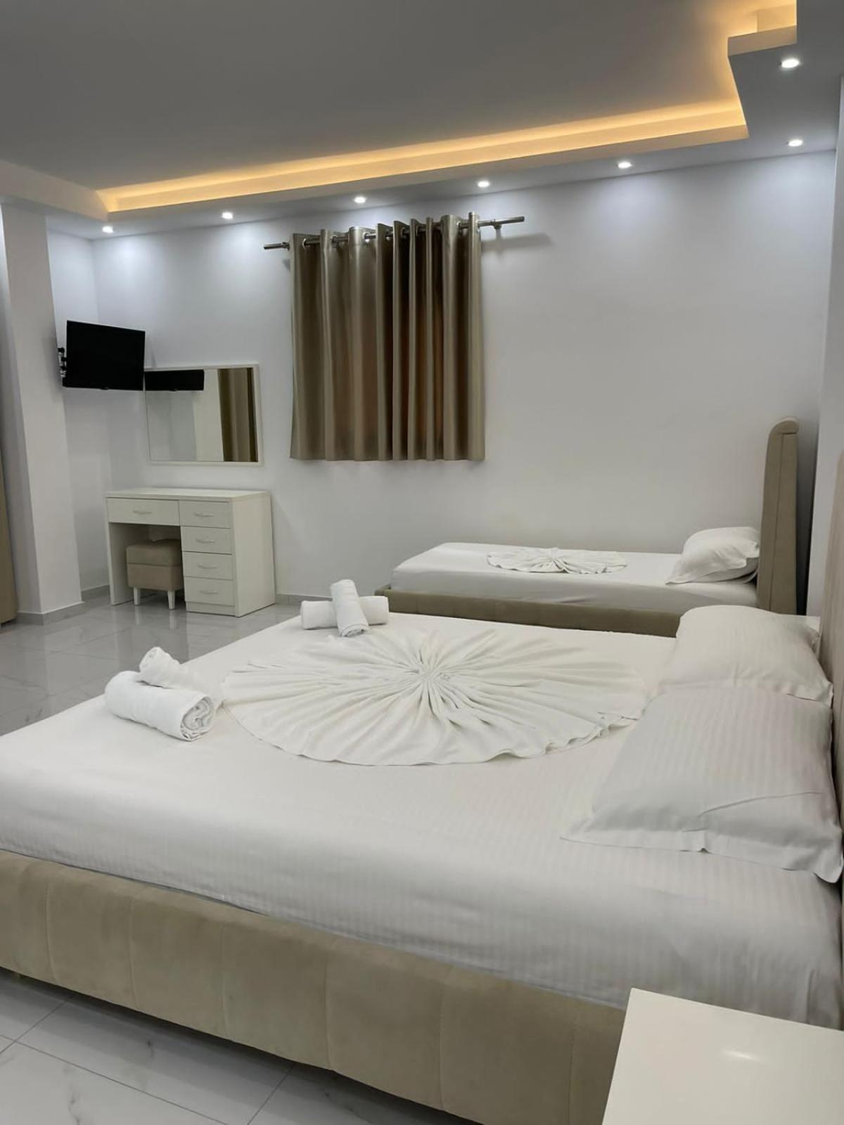 Anna Hotel Ksamil Exterior foto